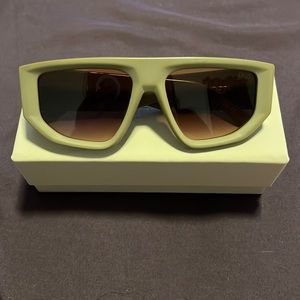 **SOLD Dezi Sunglass**